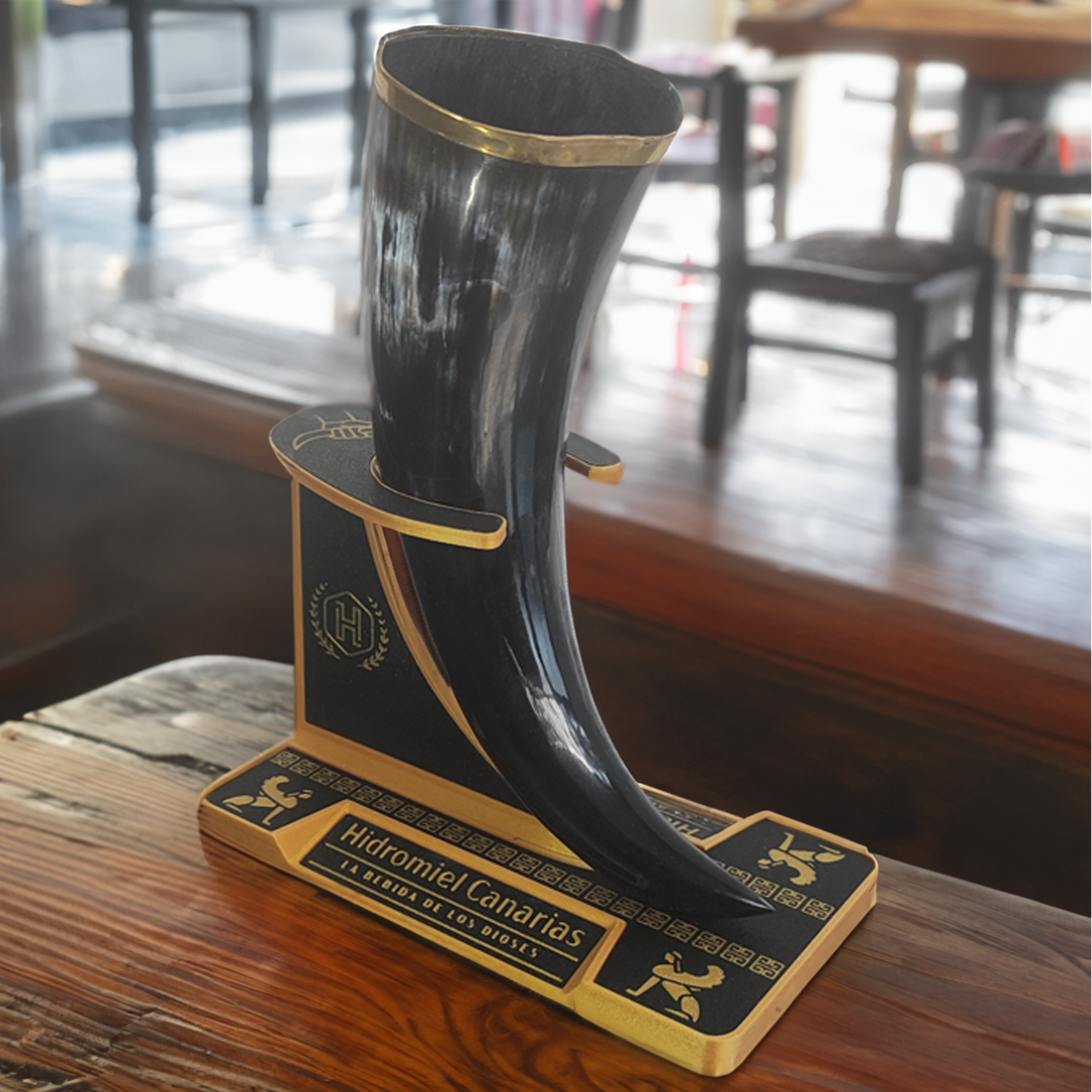 Cuernos con soporte para beber 50cl